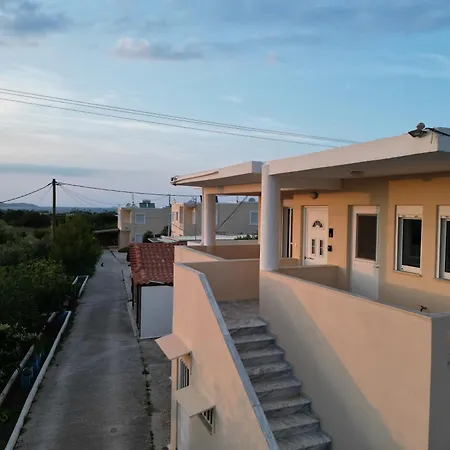 Peaceful In Nature, With Yard - El Greco No 3 Σπίτι διακοπών