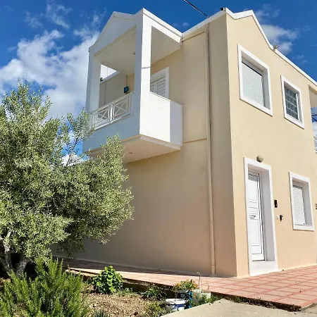 Peaceful In Nature, With Yard - El Greco No 3 Holiday home